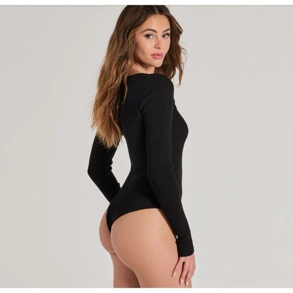 Windsor Casual Vibes Ribbed Knit Cutout Bodysuit Solid Black Long Sleeve Large - Picture 2 of 8
